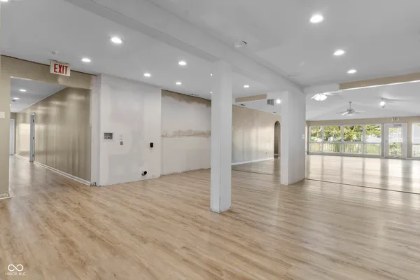 $629,900 | 8560 North College Avenue, Indianapolis, IN 46240