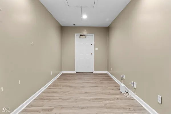 $629,900 | 8560 North College Avenue, Indianapolis, IN 46240