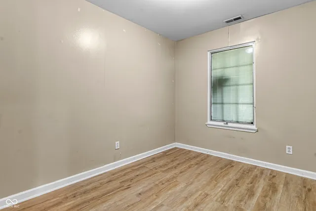 $629,900 | 8560 North College Avenue, Indianapolis, IN 46240