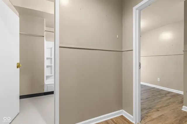 $629,900 | 8560 North College Avenue, Indianapolis, IN 46240