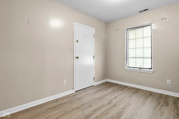 $629,900 | 8560 North College Avenue, Indianapolis, IN 46240