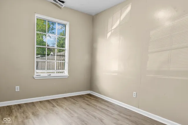 $629,900 | 8560 North College Avenue, Indianapolis, IN 46240