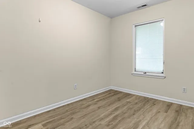 $629,900 | 8560 North College Avenue, Indianapolis, IN 46240