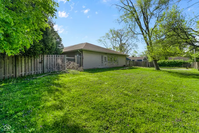 $629,900 | 8560 North College Avenue, Indianapolis, IN 46240