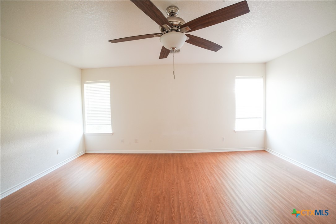 12818 Stonegate Trail Belton, TX 76513 - Photo 13 of 35