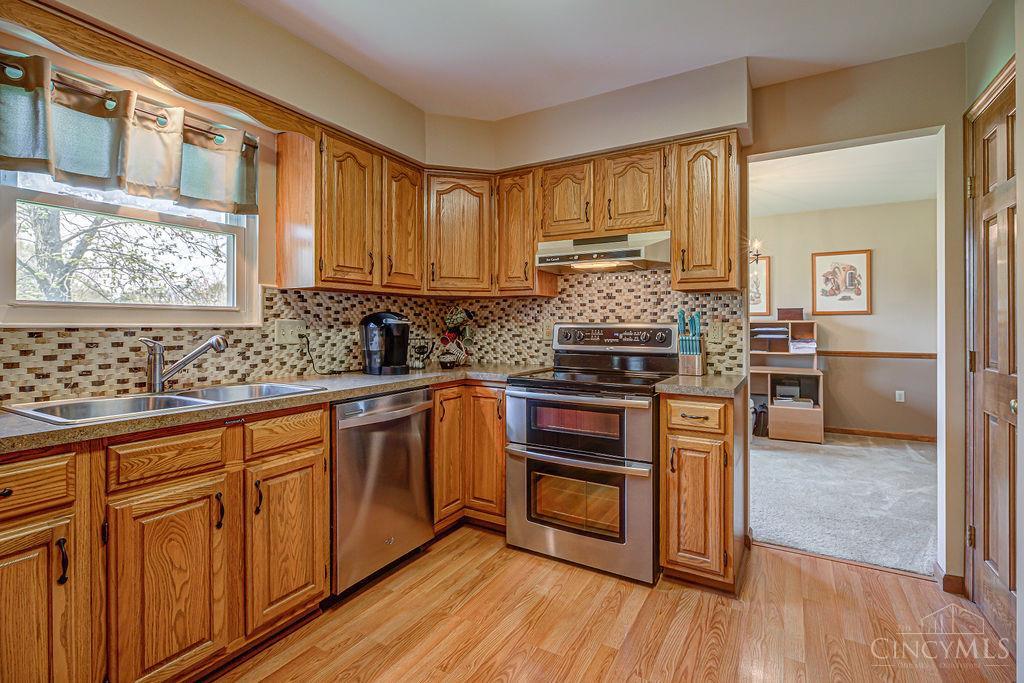 5935 Yankee Road Middletown, OH 45044 - Photo 5 of 56 Gallery Image 5