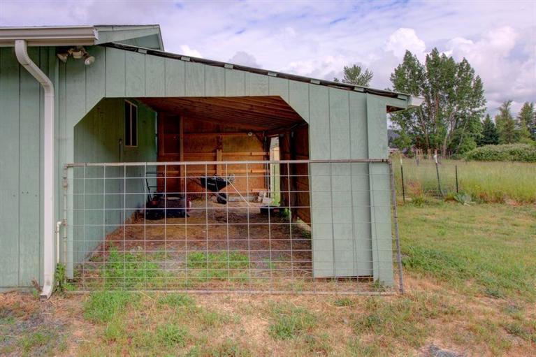 1819 Rounds Avenue Grants Pass, OR 97527 - Photo 16 of 17 Additional Photo