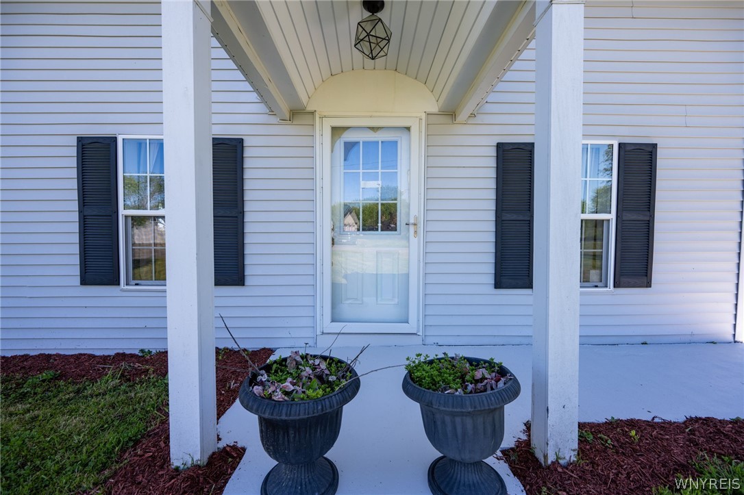 12486 Hanford Road Hanover, NY 14136 - Photo 5 of 49