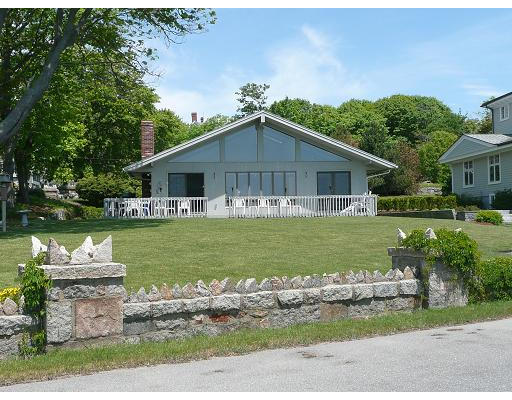 27 Shore Road Gloucester, MA 01930 - Photo 3 of 15 Gallery Image 3