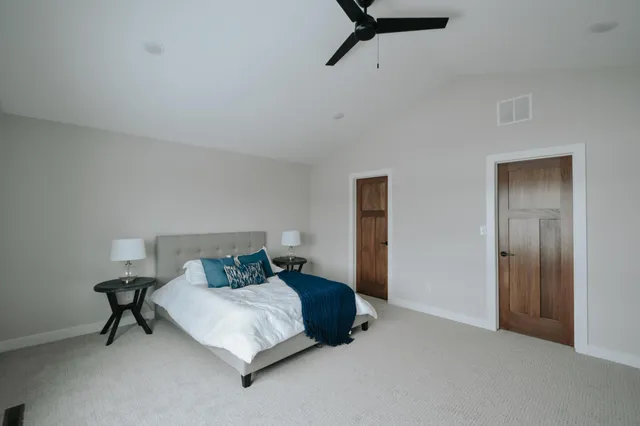 $539,900 | 348 Highlands Avenue, Zumbrota, MN 55992