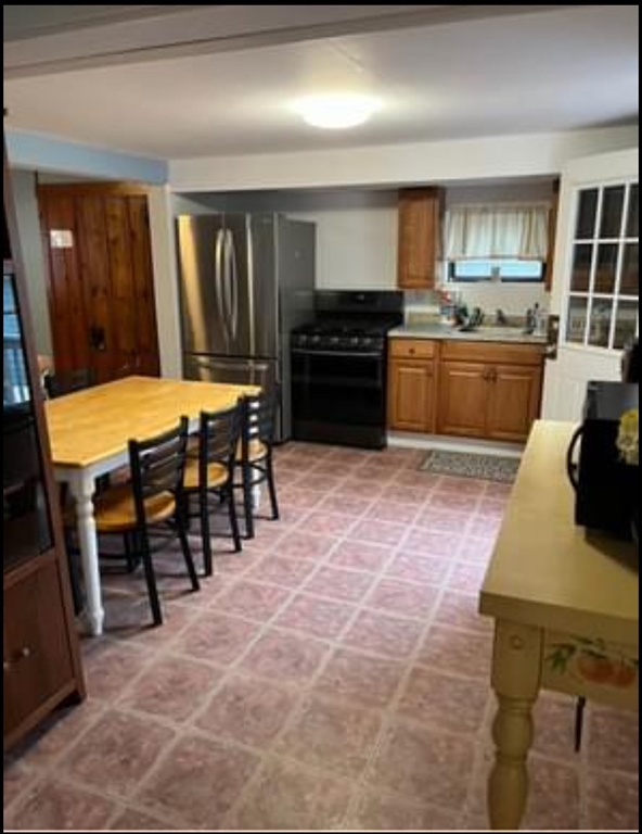 7 Dover Street Hampton, NH 03842 - Photo 9 of 18