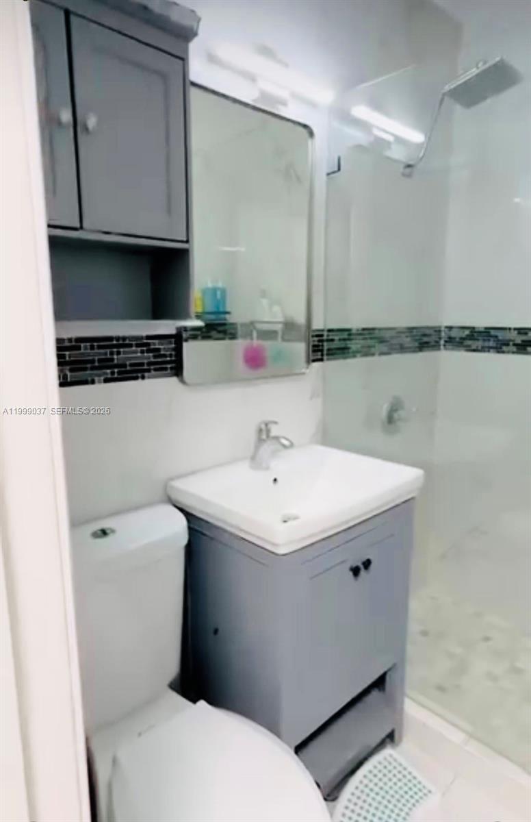 2775 Southwest 1st Street Miami, FL 33135 - Photo 8 of 10