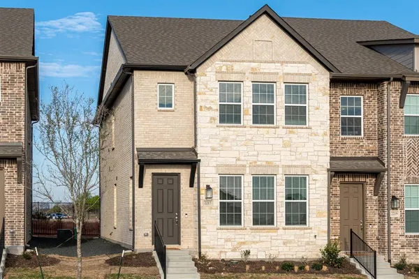 $2,800 | 2217 Adena Spgs Drive, Allen, TX 75013