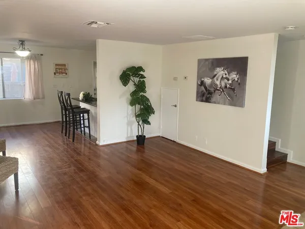 $2,750 | 20258 Cohasset Street, Unit 4, Winnetka, CA 91306