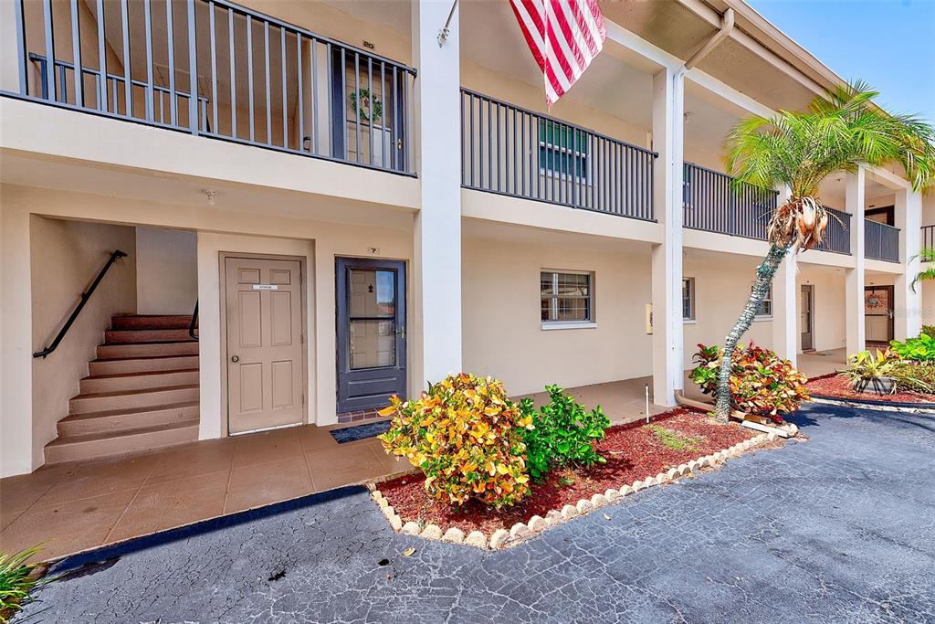 10280 Imperial Point Drive West, Unit 7 Largo, FL 33774 - Photo 14 of 51