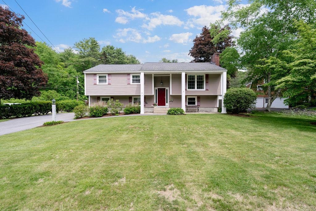 2 Harding Road Portsmouth, NH 03801 - Photo 2 of 39