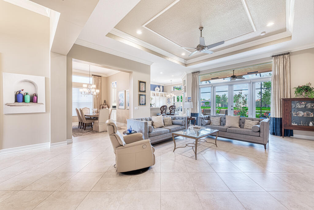 9088 Ribbons Ridge Point Boynton Beach, FL 33473 - Photo 4 of 53 FULL HOUSE GENERATOR!!!!