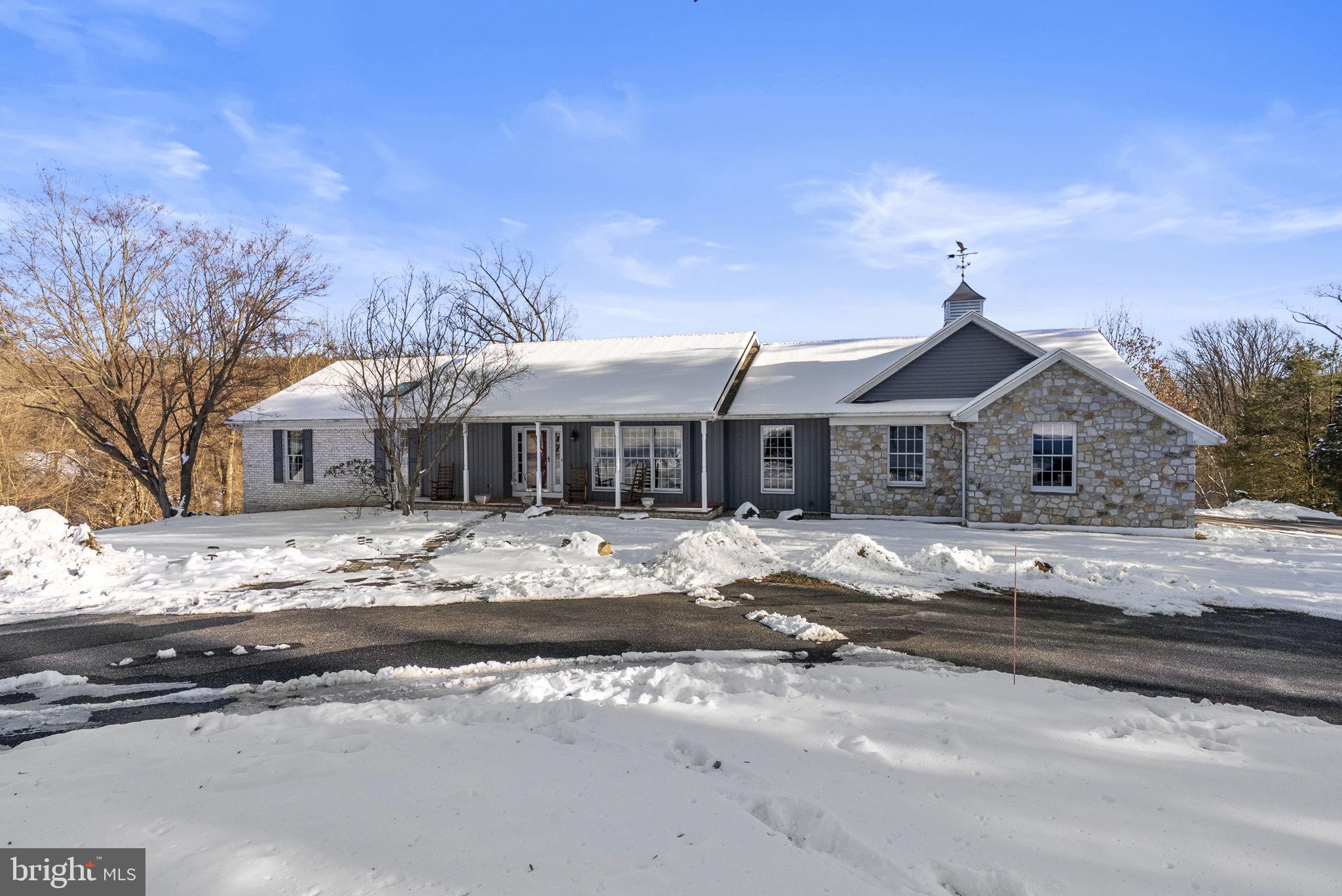 1009 Stargazers Road Coatesville, PA 19320 - Photo 3 of 73