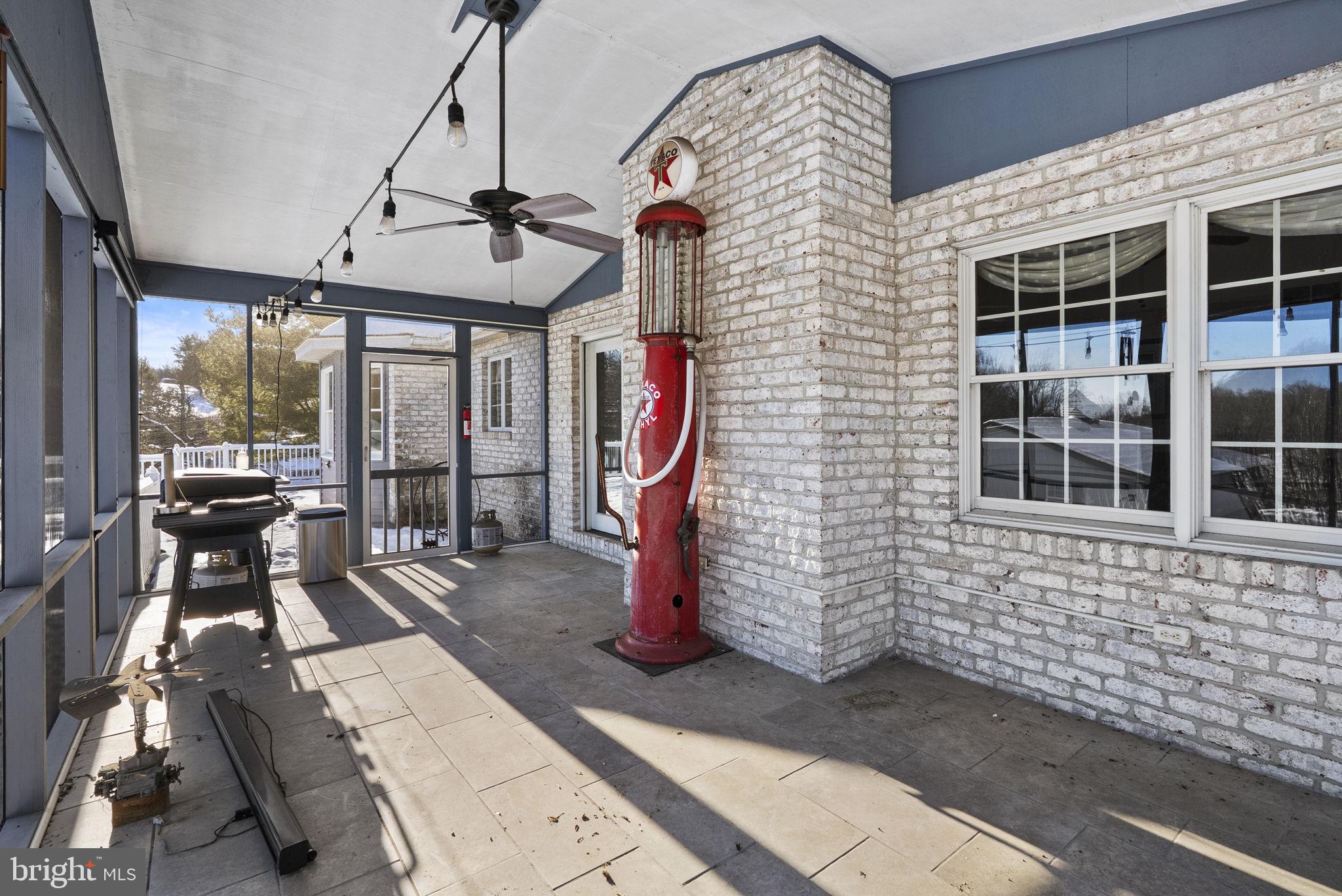 1009 Stargazers Road Coatesville, PA 19320 - Photo 49 of 73