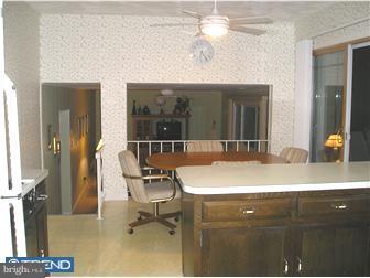 785 Parmentier Road Warminster, PA 18974 - Photo 5 of 12 Gallery Image 5