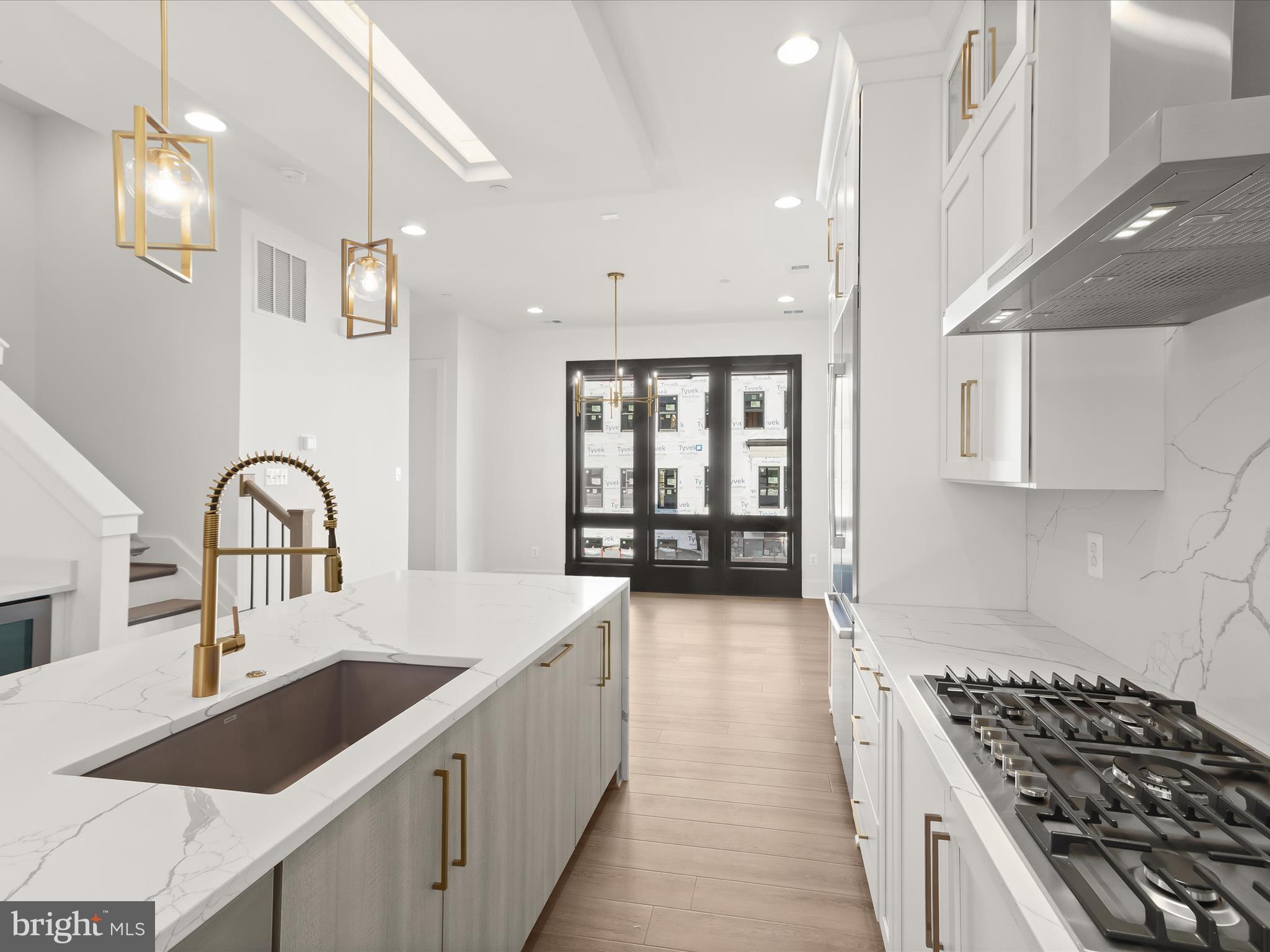 14920 Dispatch Street Rockville, MD 20850 - Photo 20 of 85 6-Burner Gas Cooking Station