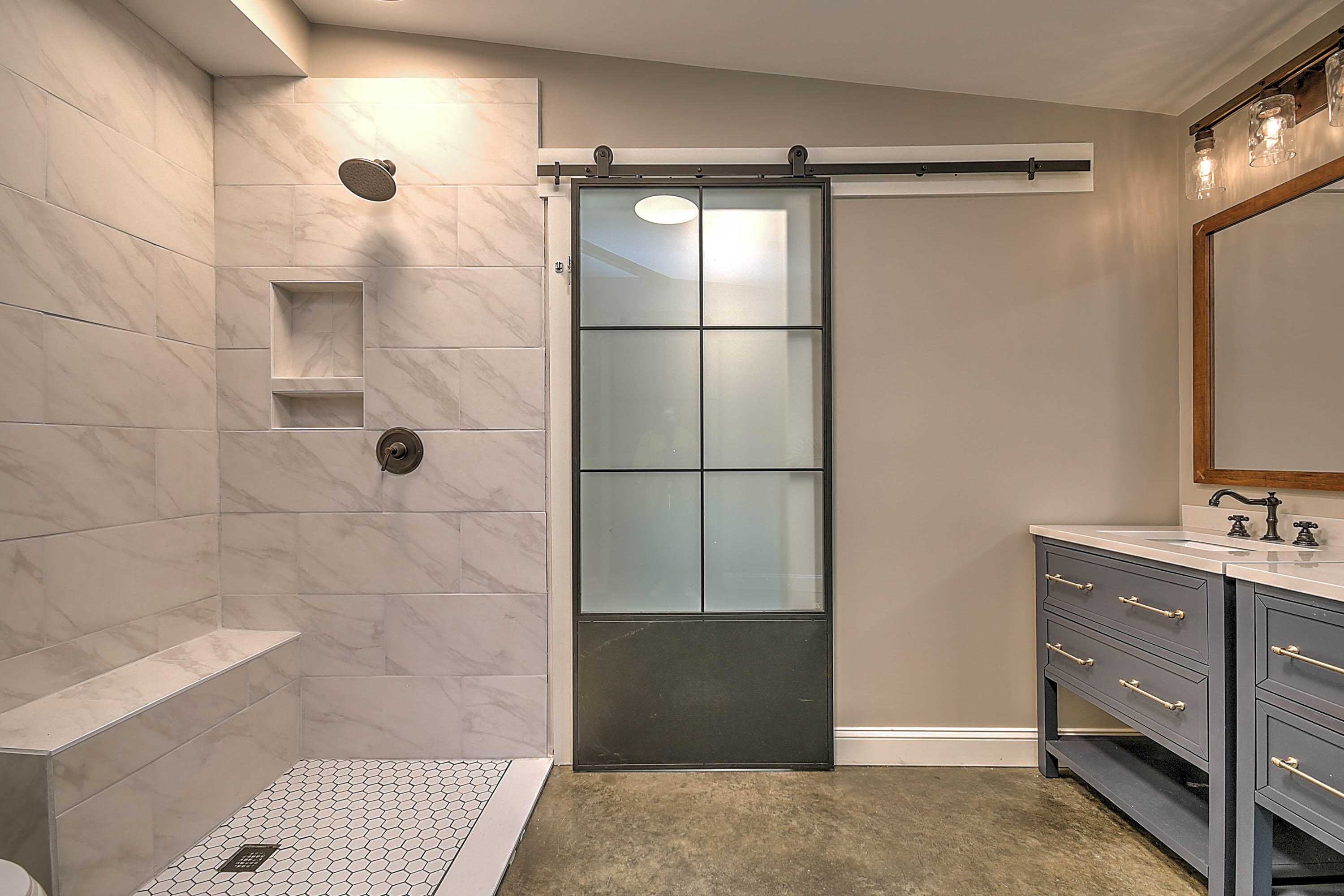 437 Bluff Road Blountville, TN 37617 - Photo 24 of 72 master shower