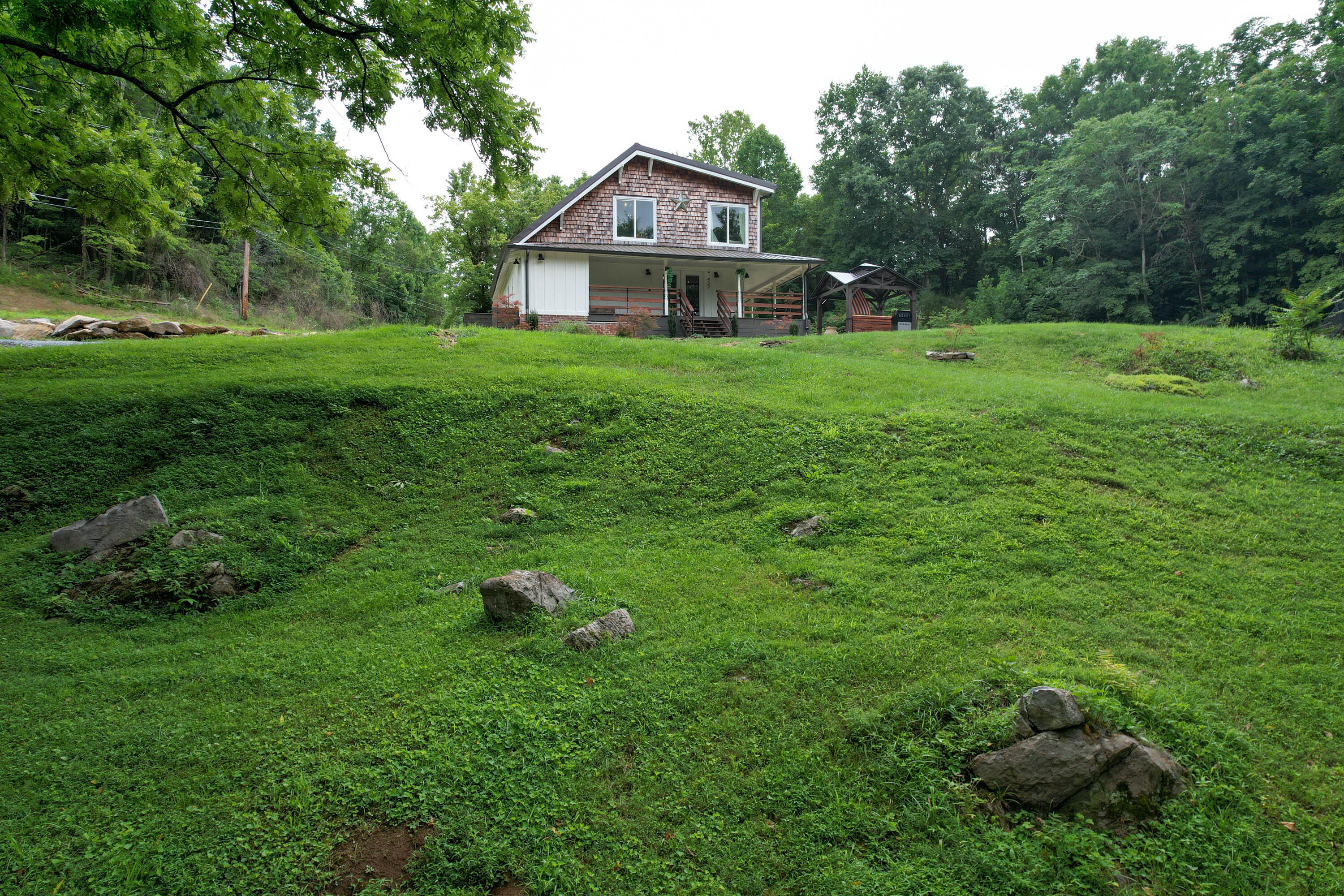 437 Bluff Road Blountville, TN 37617 - Photo 66 of 72 Drone