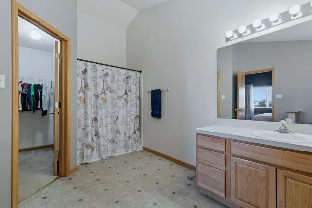 $349,900 | 25548 Mallard Drive, Channahon, IL 60410