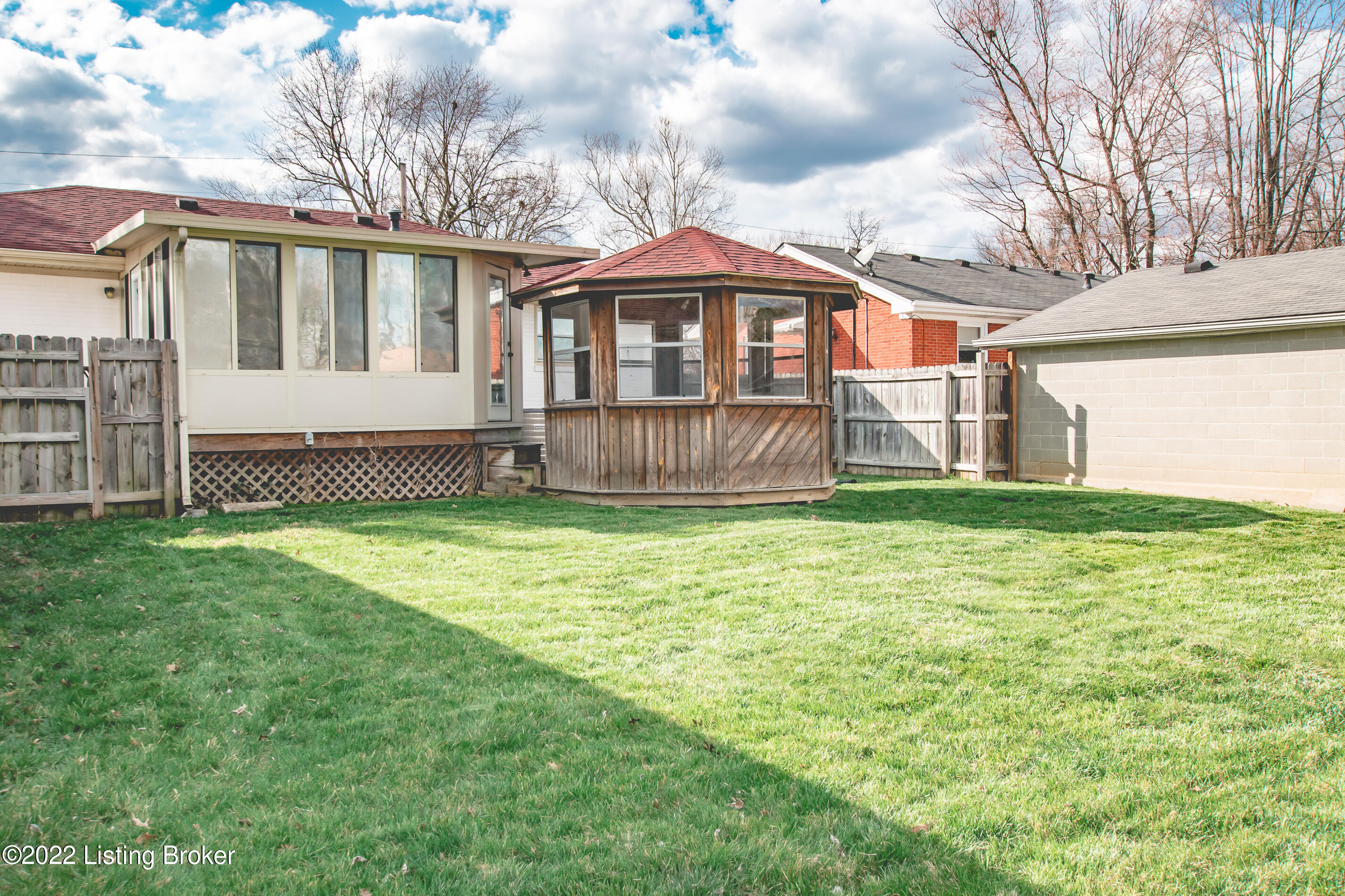 6305 Hunters Grove Road Louisville, KY 40216 - Photo 41 of 46 6305 Hunters Grove Rd-6