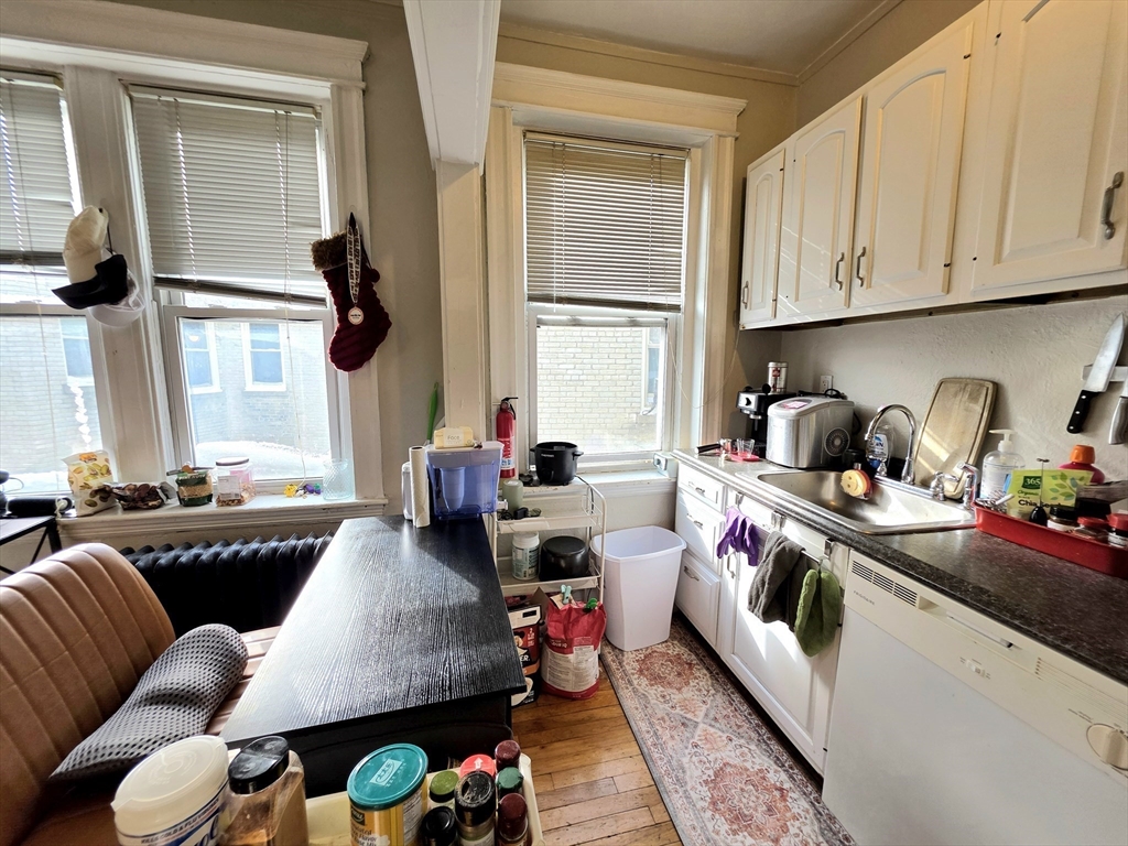 1641 Commonwealth Avenue, Unit 16 Boston, MA 02135 - Photo 14 of 26