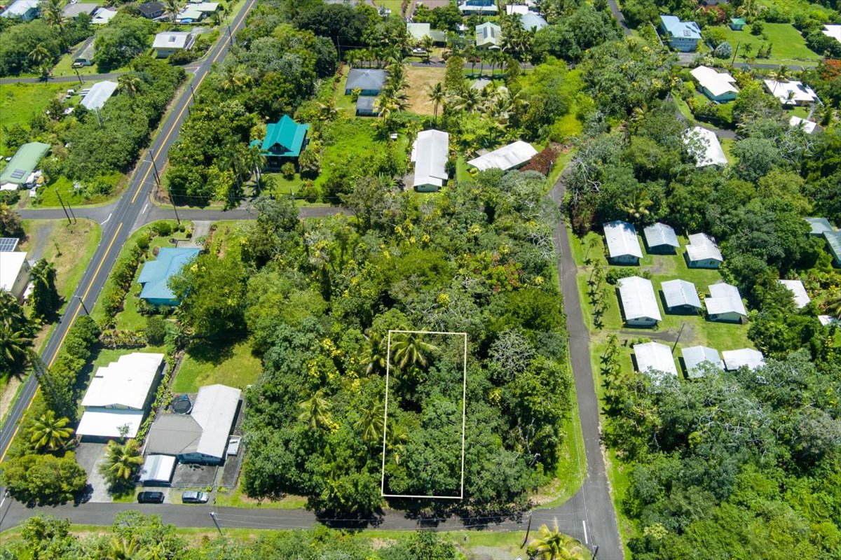 15-2761 Opihi Street Pahoa, HI 96778 - Photo 18 of 27 an aerial view of a house with a yard and garden