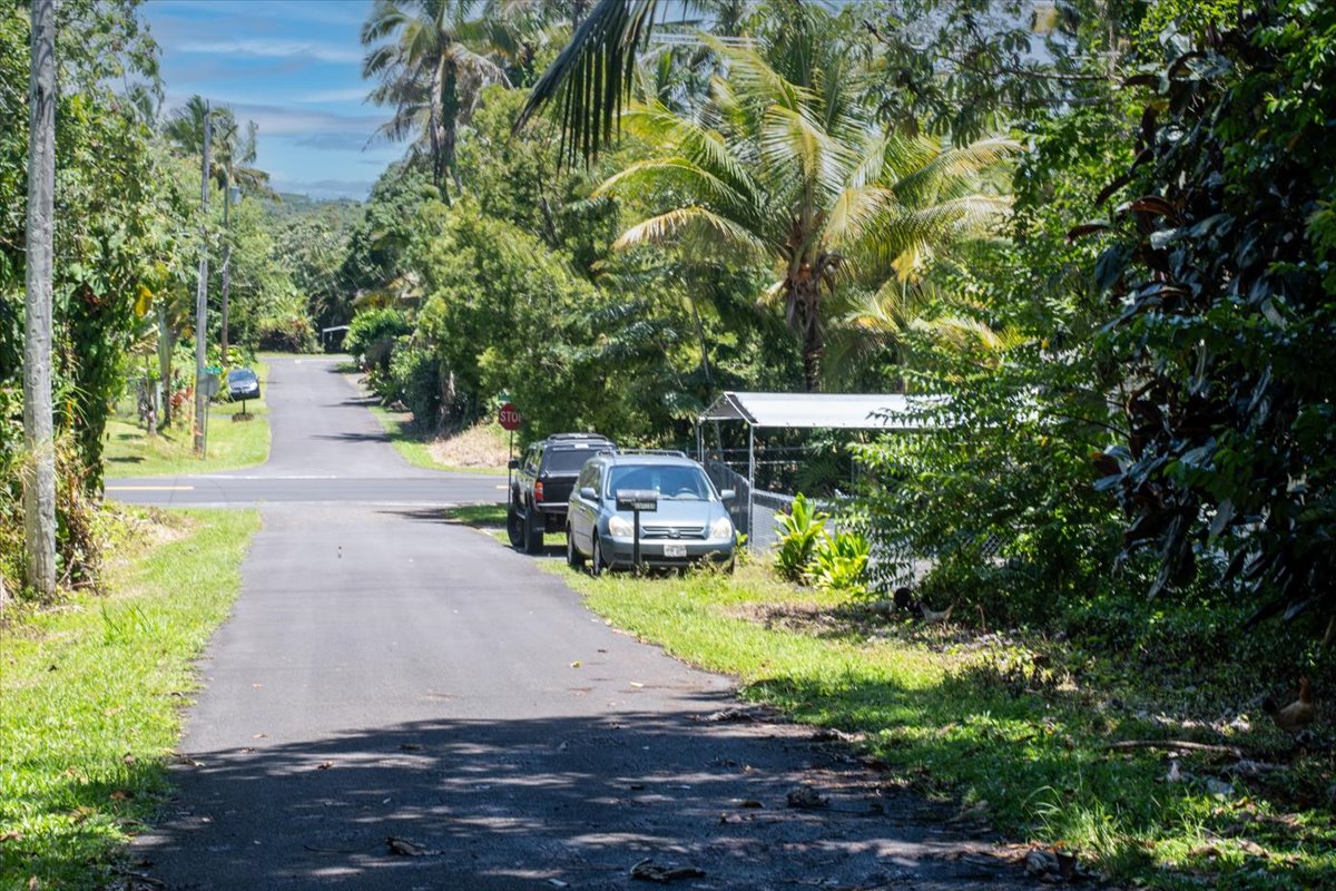15-2761 Opihi Street Pahoa, HI 96778 - Photo 7 of 27 a small pool with a yard
