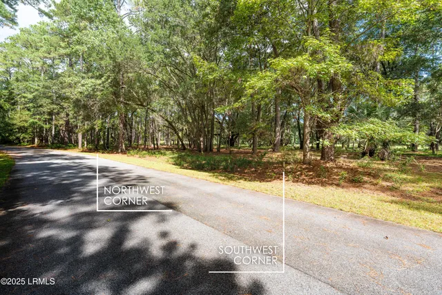 $24,900 | 23 River Road, Daufuskie Island, SC 29915