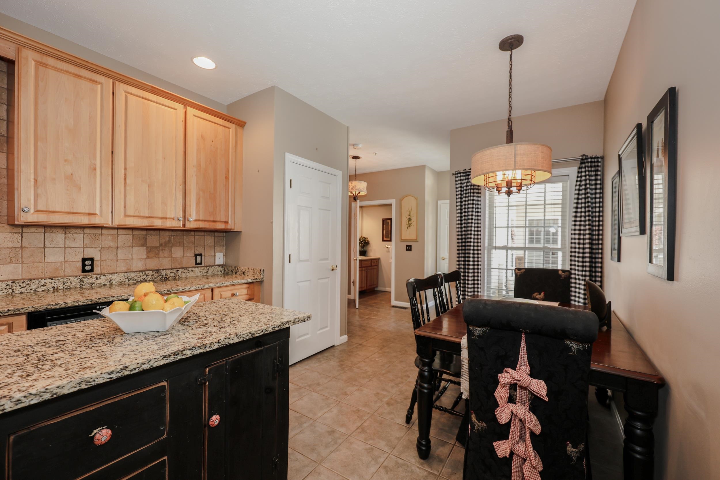 34 Mammoth Road, Unit 27 Hooksett, NH 03106 - Photo 17 of 55