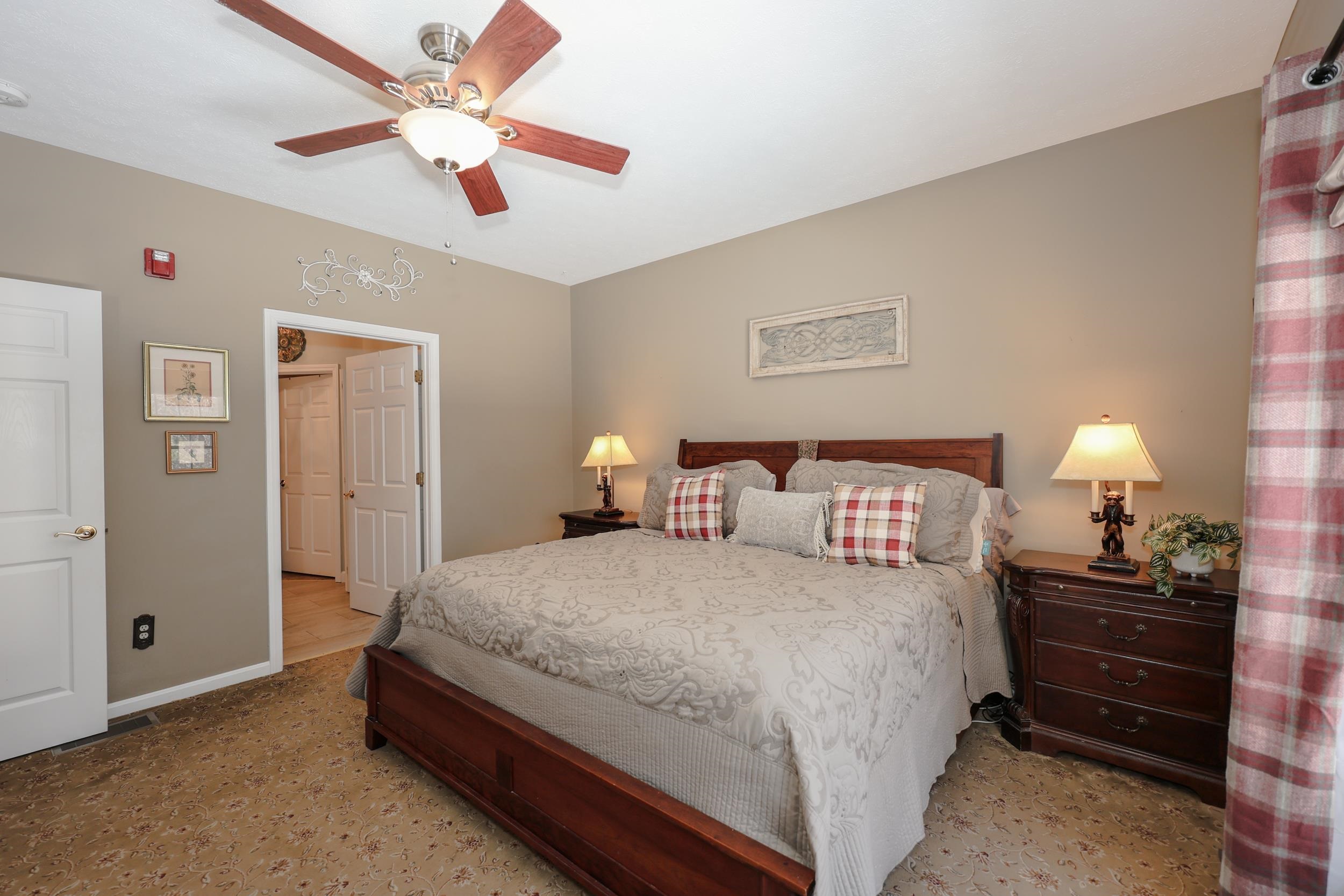 34 Mammoth Road, Unit 27 Hooksett, NH 03106 - Photo 27 of 55