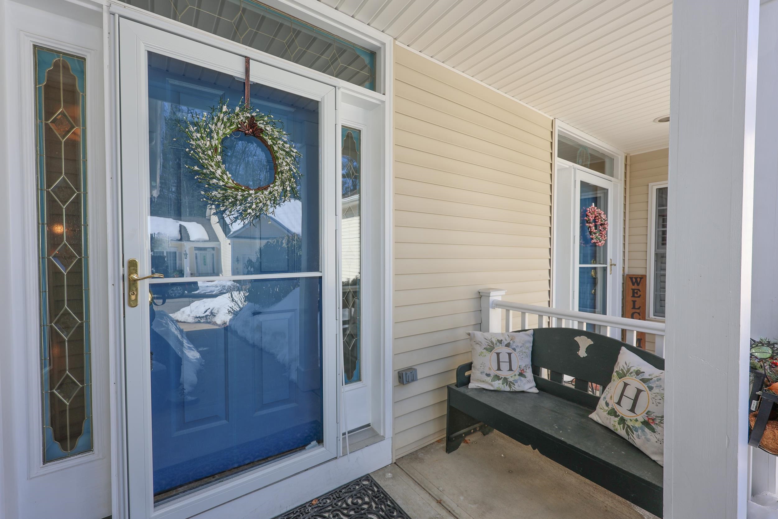 34 Mammoth Road, Unit 27 Hooksett, NH 03106 - Photo 3 of 55