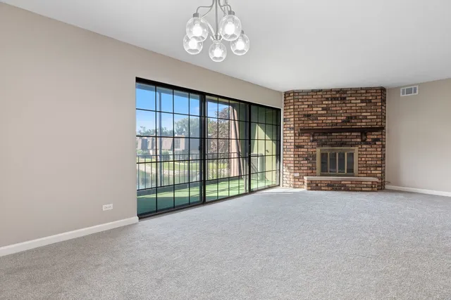 $262,500 | 11134 NW Road, Unit 2C, Palos Hills, IL 60465