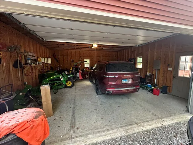 $165,000 | 318 West Main Street, Oakdale, IL 62268