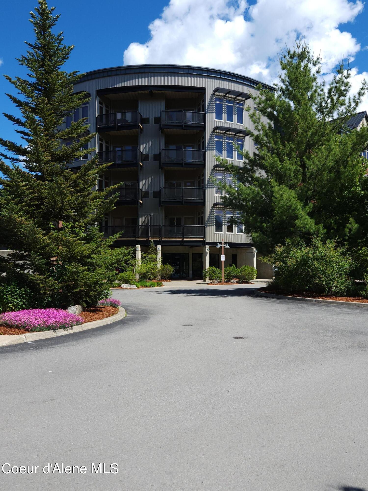 604 Bunker Avenue, Unit 403 Kellogg, ID 83837 - Photo 16 of 17 602 Bunker Ave 403