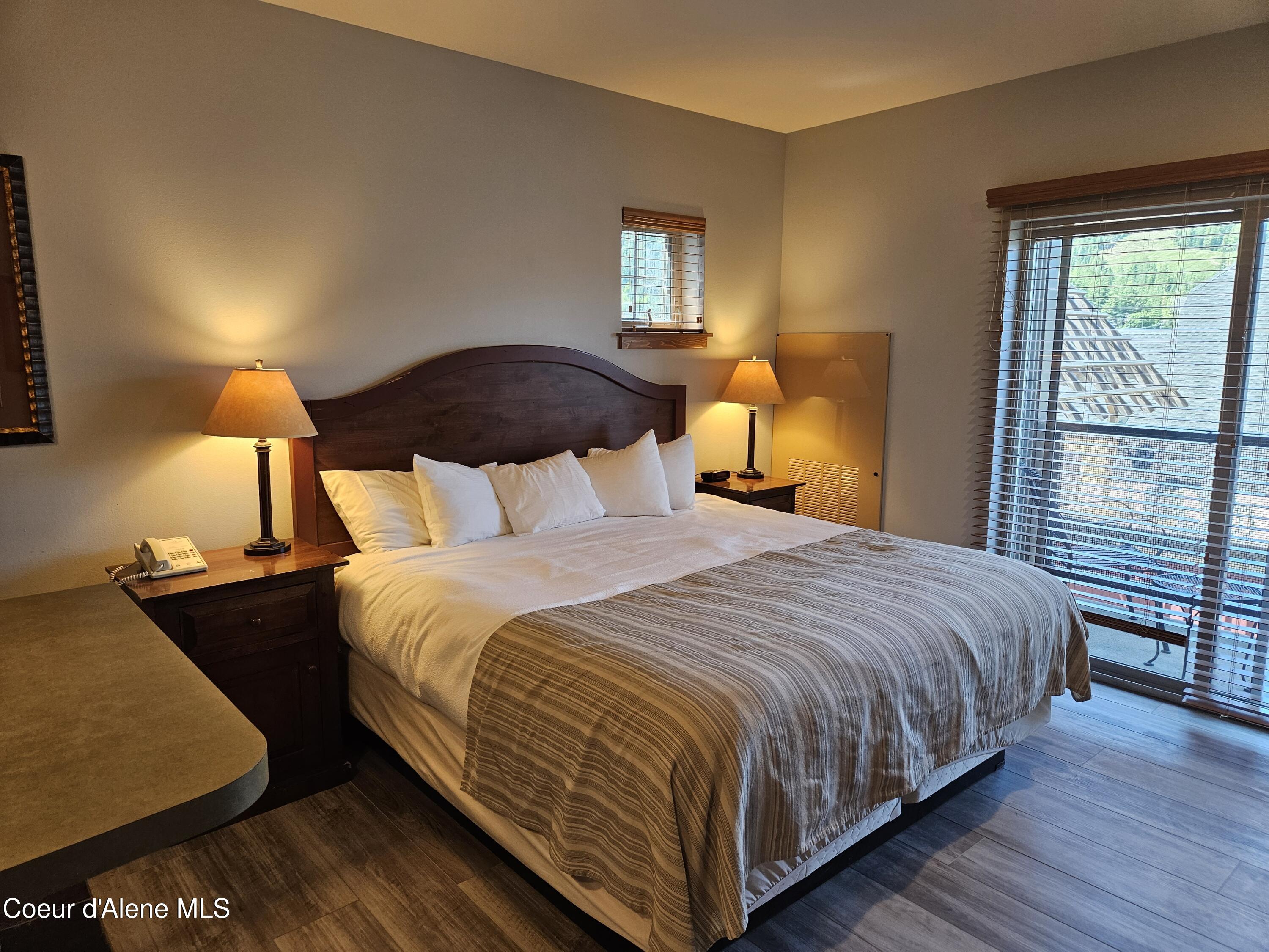 604 Bunker Avenue, Unit 403 Kellogg, ID 83837 - Photo 4 of 17 602 Bunker Ave 403