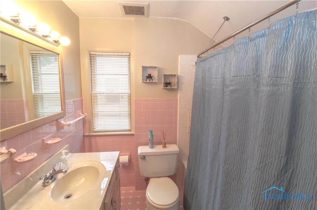 3634 Grantley Road Toledo, OH 43613 - Photo 18 of 28 Gallery Image 18