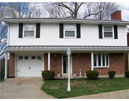 807 Basil Road Charleston, WV 25314 - Photo 1 of 6 Exterior Front.