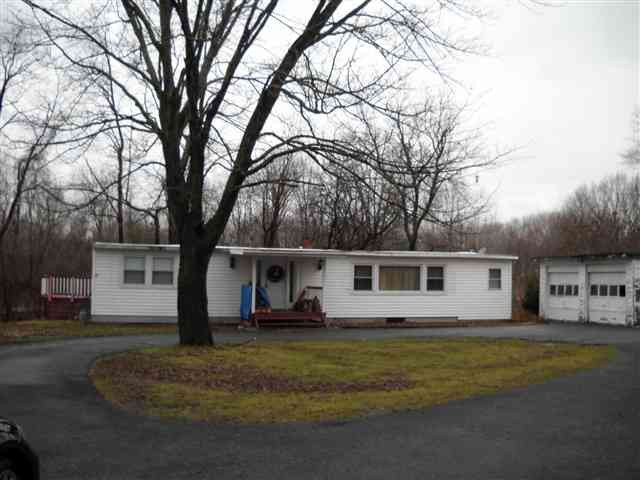106 Clamsteam Road Halfmoon, NY 12065 - Photo 1 of 12 Photo 1