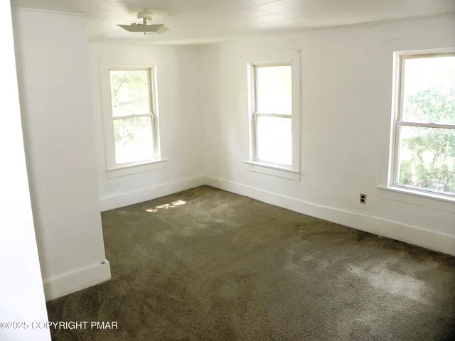 $219,900 | 830 Scott Street, Stroudsburg, PA 18360