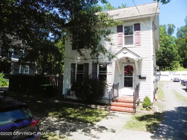 $219,900 | 830 Scott Street, Stroudsburg, PA 18360