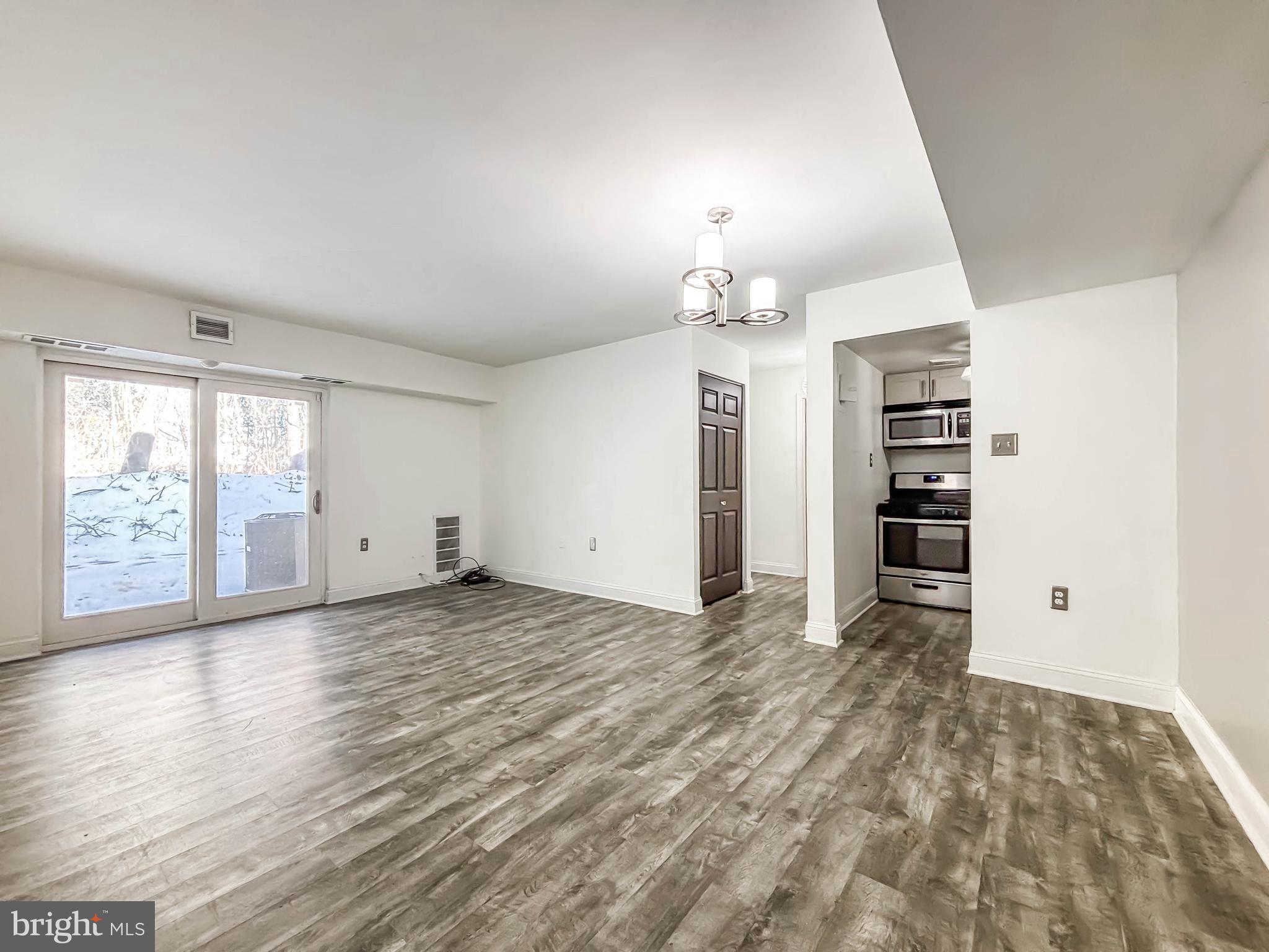 11408 Cherry Hill Road, Unit 103 Beltsville, MD 20705 - Photo 4 of 30