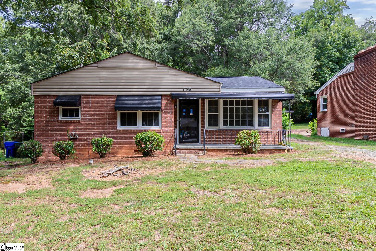 136 Glenn Road Greenville, SC 29607 - Photo 1 of 19 Gallery Image 1
