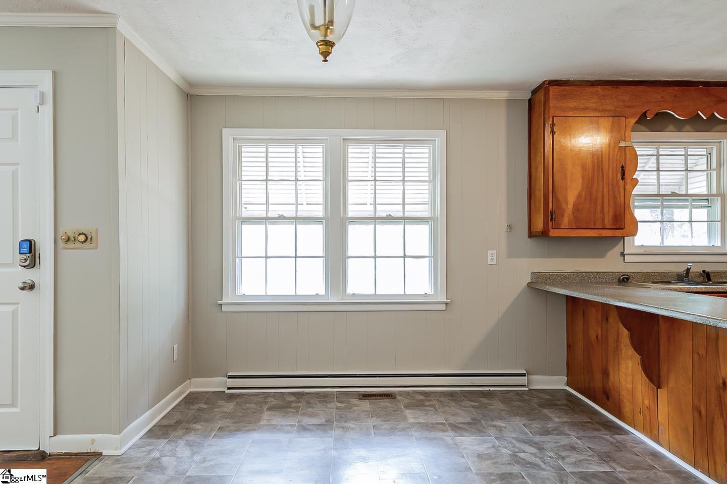 136 Glenn Road Greenville, SC 29607 - Photo 9 of 19 Gallery Image 9
