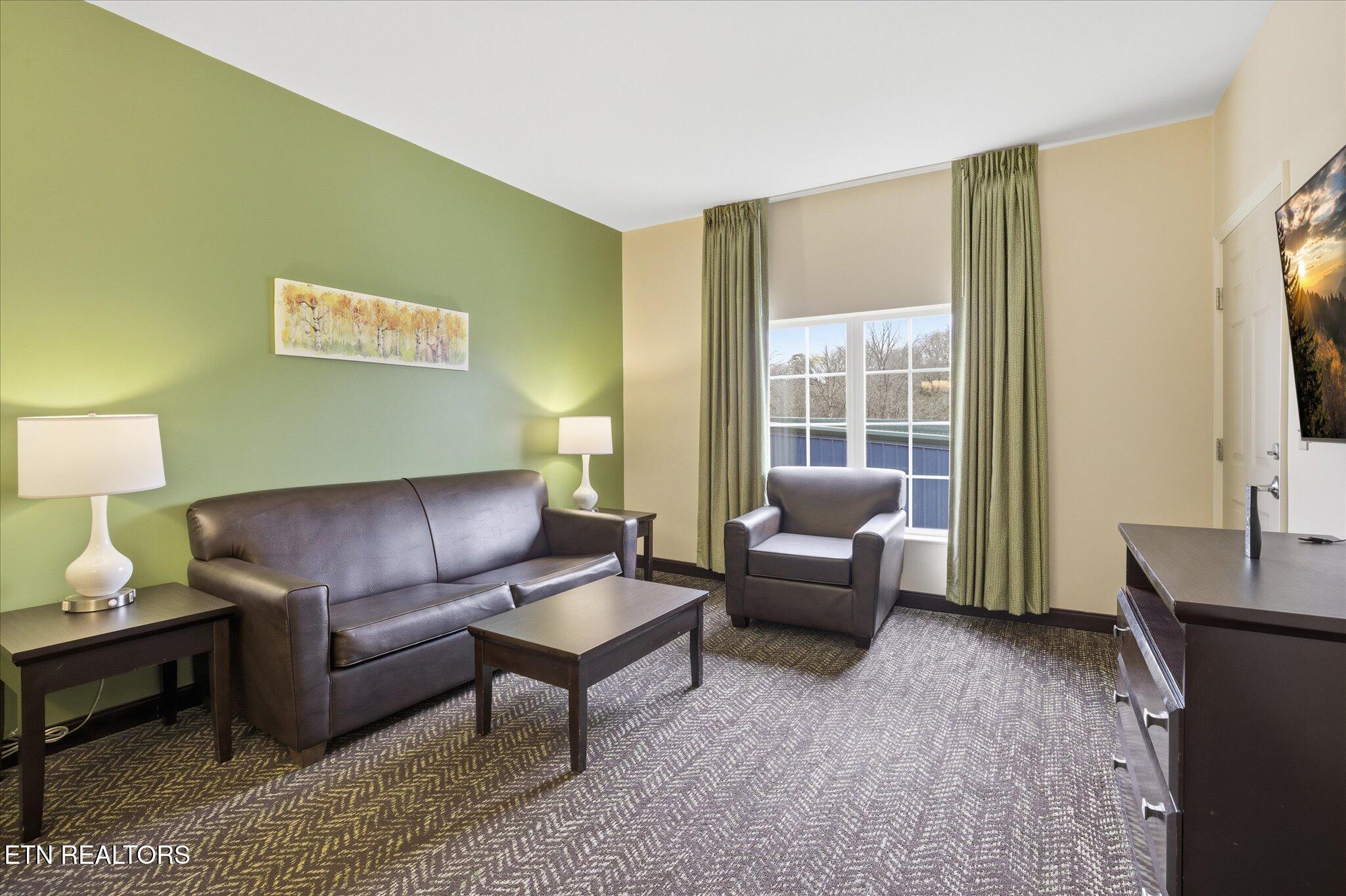 225 Collier Drive, Unit 2409 Sevierville, TN 37862 - Photo 12 of 51 08-IMG_0017