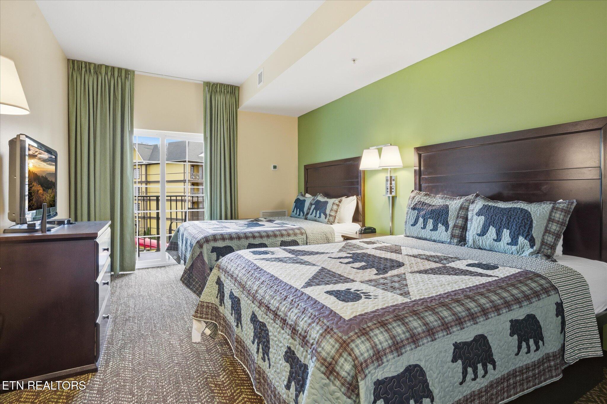 225 Collier Drive, Unit 2409 Sevierville, TN 37862 - Photo 23 of 51 19-IMG_0044